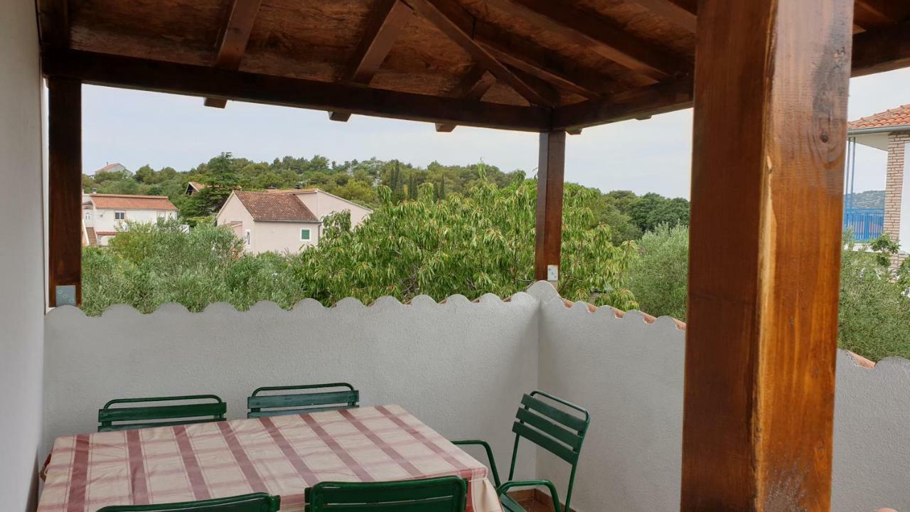 Apartment Carevi Dvori Jezera